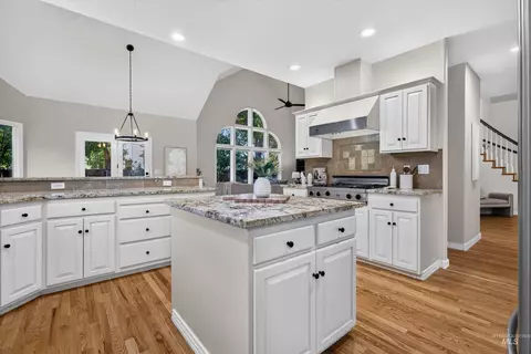 Kitchen - 3064 E Nature Dr, Boise, ID 83706 photo 1 of 3