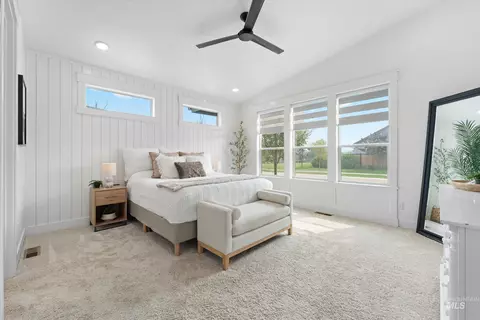 Bedroom - 545 S Big Star Ln, Eagle, ID 83616 photo 1 of 4
