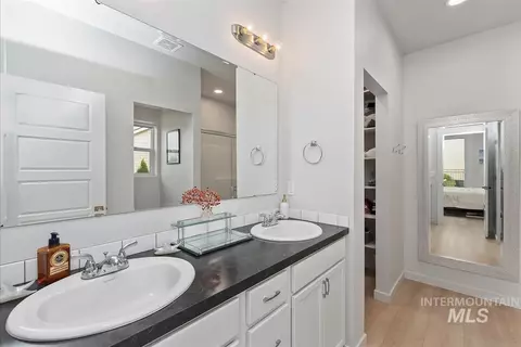 Other - 827 N Chastain Ln, Eagle, ID 83616 photo 5 of 8