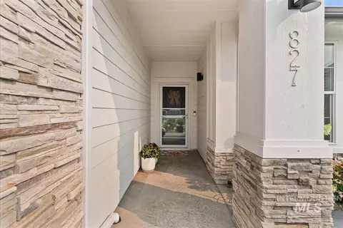 Other - 827 N Chastain Ln, Eagle, ID 83616 photo 1 of 8