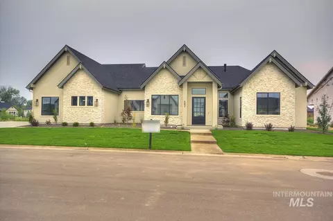 542 Midpoint Ave, Middleton, ID 83644