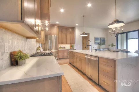 Kitchen - 542 Midpoint Ave, Middleton, ID 83644 photo 5 of 8