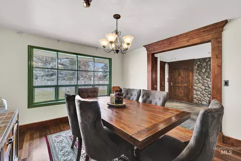 Dining - 457 E Beacon Light Rd, Eagle, ID 83616 photo 2 of 2