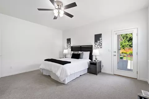 Bedroom - 2464 E Lenox Ct, Eagle, ID 83616 photo 2 of 4