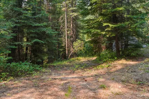 40 Ranch Cir, Cascade, ID 83611 photo 9