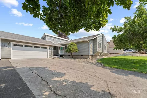 2405 Shelley Ln, Clarkston, WA 99403