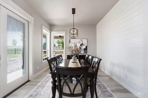 Dining - 1315 N Big Star Pl, Eagle, ID 83616 photo 2 of 2
