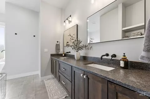 Bath - 1315 N Big Star Pl, Eagle, ID 83616 photo 1 of 6