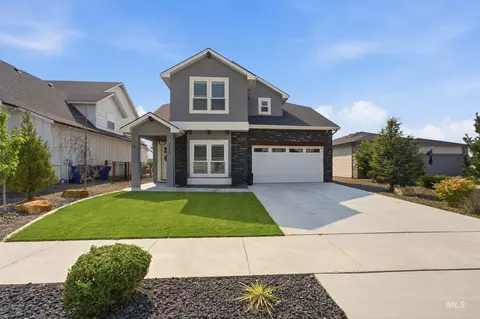 Exterior - 1315 N Big Star Pl, Eagle, ID 83616 photo 2 of 9