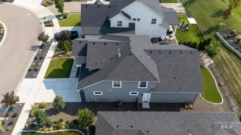 View/Area - 1315 N Big Star Pl, Eagle, ID 83616 photo 1 of 7