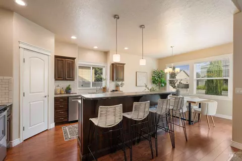Kitchen - 256 Edmonds Dr, Meridian, ID 83642 photo 1 of 7