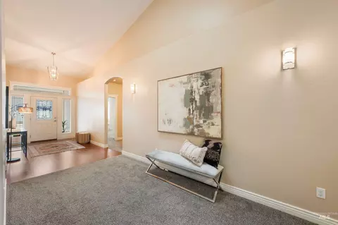 Entry Way - 256 Edmonds Dr, Meridian, ID 83642 photo 5 of 5