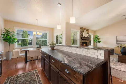 Kitchen - 256 Edmonds Dr, Meridian, ID 83642 photo 7 of 7
