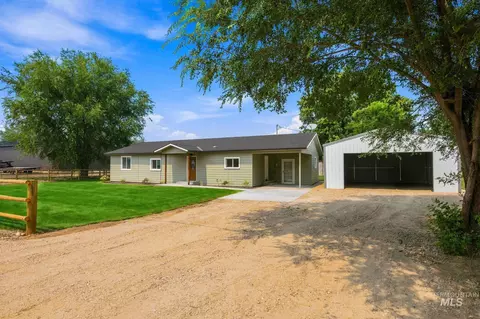 Exterior - 14666 Willis Rd, Caldwell, ID 83607 photo 3 of 16