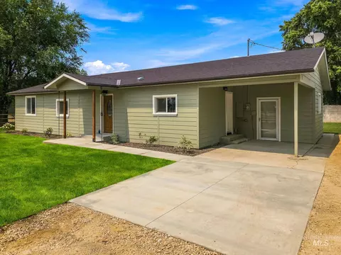 Exterior - 14666 Willis Rd, Caldwell, ID 83607 photo 6 of 16