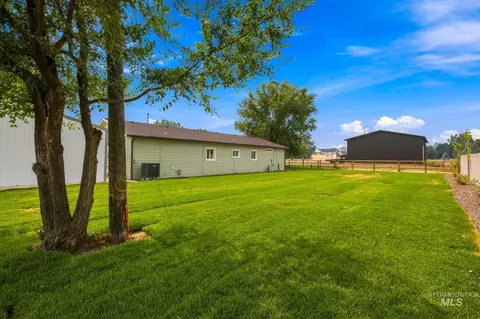 Exterior - 14666 Willis Rd, Caldwell, ID 83607 photo 8 of 16