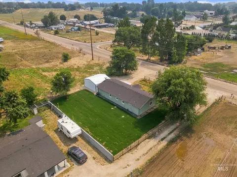 View/Area - 14666 Willis Rd, Caldwell, ID 83607 photo 3 of 7
