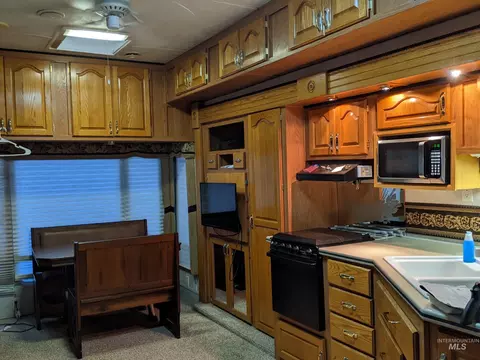41 War Eagle Rd, Boise, ID 83716 photo 18