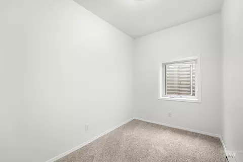 Bedroom - 409 N 7th St, Payette, ID 83661 photo 2 of 2