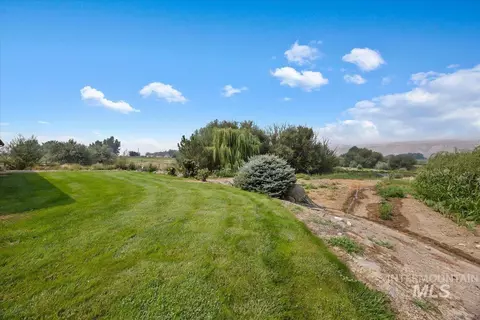Exterior - 2819 S 850 E, Hagerman, ID 83332 photo 6 of 11
