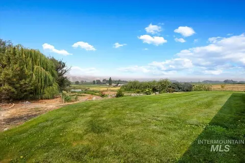 Exterior - 2819 S 850 E, Hagerman, ID 83332 photo 5 of 11