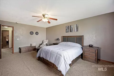 Bedroom - 2819 S 850 E, Hagerman, ID 83332 photo 2 of 6