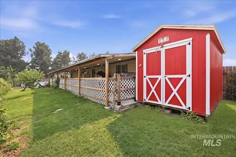 Exterior - 30 Maple Dr, Weiser, ID 83672 photo 5 of 8