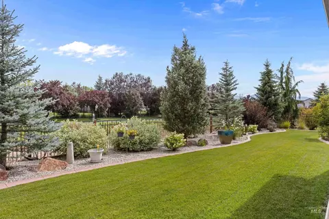 Exterior - 6098 W Striker Ct, Eagle, ID 83616 photo 13 of 16