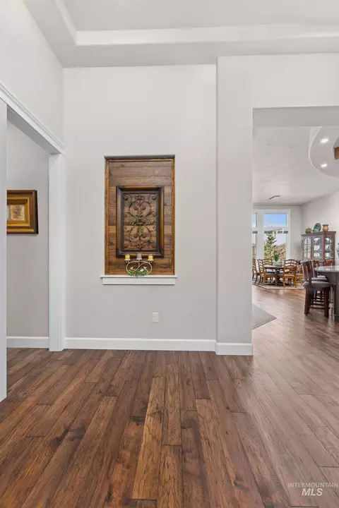 Entry Way - 6098 W Striker Ct, Eagle, ID 83616 photo 2 of 5
