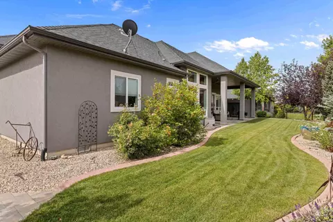 Exterior - 6098 W Striker Ct, Eagle, ID 83616 photo 10 of 16