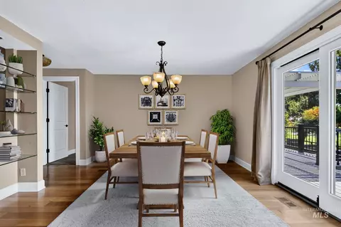 Dining - 2201 E Dicky Cir, Eagle, ID 83616 photo 1 of 2