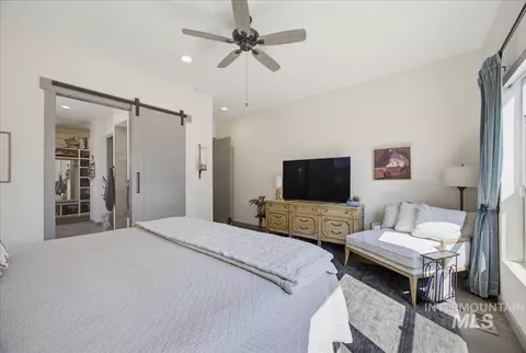 Bedroom - 514 W Carnelian Ln, Eagle, ID 83616 photo 2 of 3