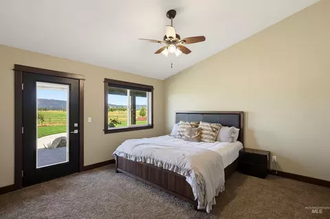 Bedroom - 13945 Galloping Rd, Mccall, ID 83638 photo 2 of 7