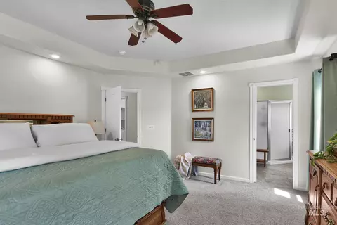 Bedroom - 15585 Moonstruck Dr, Caldwell, ID 83607 photo 3 of 6