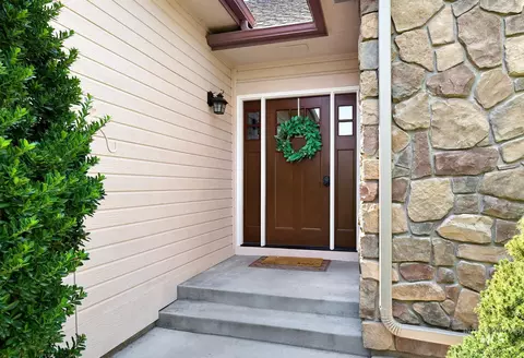 Entry Way - 15585 Moonstruck Dr, Caldwell, ID 83607 photo 1 of 4