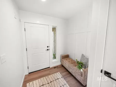 Entry Way - 1243 Magic Rd, Twin Falls, ID 83301 photo 1 of 1
