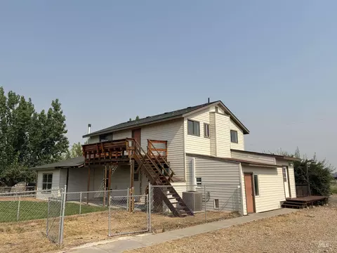 Exterior - 27924 Sand Rd, Parma, ID 83660 photo 2 of 13