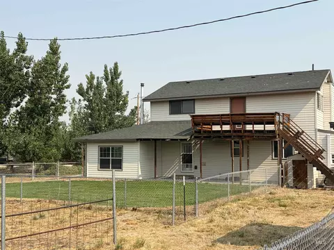 Exterior - 27924 Sand Rd, Parma, ID 83660 photo 3 of 13