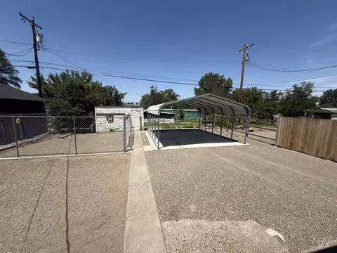Exterior - 160 E Arthur Ave, Glenns Ferry, ID 83623 photo 2 of 3