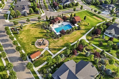 View/Area - 5301 W Strant St, Eagle, ID 83616 photo 3 of 3