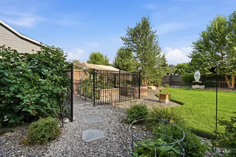 Exterior - 5301 W Strant St, Eagle, ID 83616 photo 8 of 10
