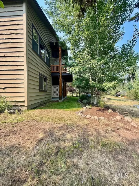 Exterior - 1455 Bitterroot Dr, Mccall, ID 83638 photo 7 of 9