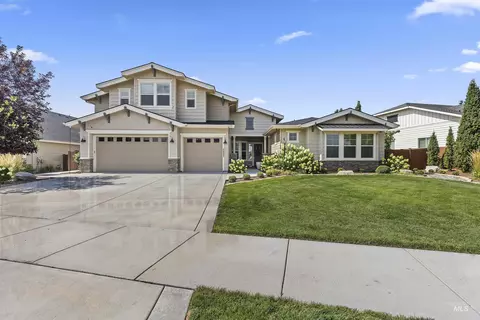 Exterior - 5853 W Venetian Dr, Eagle, ID 83616 photo 2 of 10