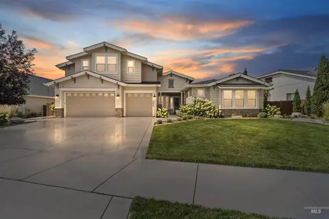 5853 W Venetian Dr, Eagle, ID 83616