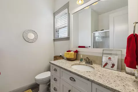 Bath - 5853 W Venetian Dr, Eagle, ID 83616 photo 6 of 7