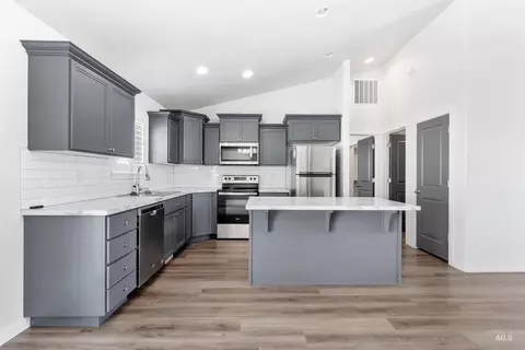 Kitchen - 220 Pine Ave, Hansen, ID 83334 photo 1 of 4