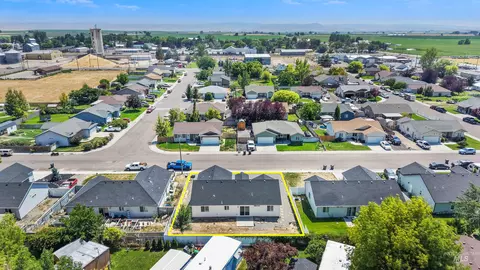 View/Area - 220 Pine Ave, Hansen, ID 83334 photo 5 of 9