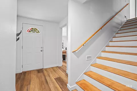 Entry Way - 820 N Argyll Dr, Boise, ID 83702 photo 6 of 6