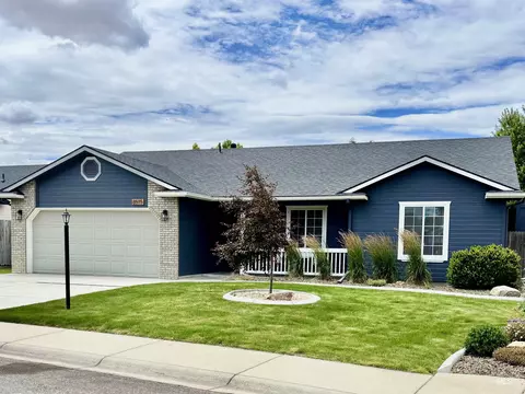 8515 W Shooting Star Dr, Boise, ID 83709