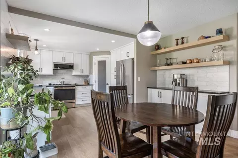 Dining - 2697 E Lakefork Dr, Eagle, ID 83616 photo 1 of 2